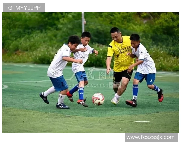 足球乡村的梦想与奋斗：小镇少年如何追逐绿茵场上的辉煌